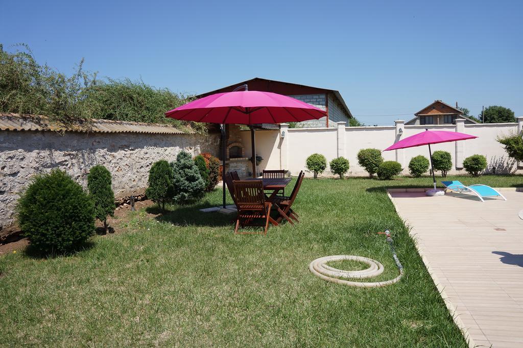 Guest House Golden Flake 4Km From Bolata Beach Balgarevo Kültér fotó