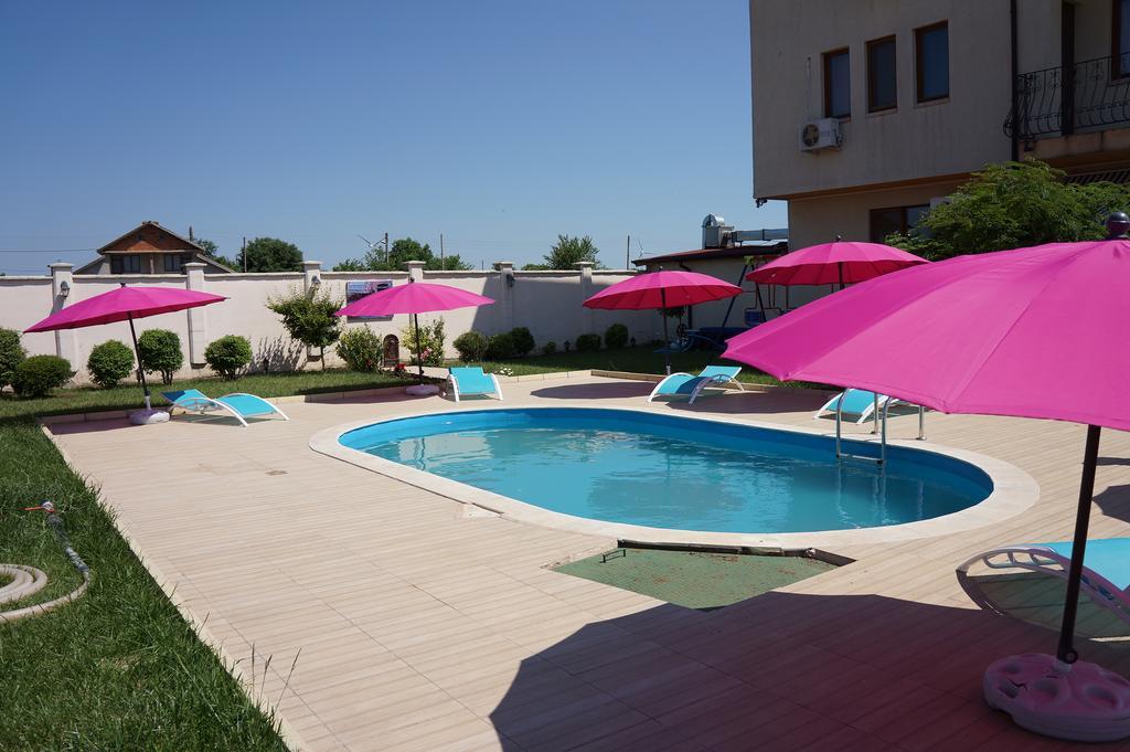 Guest House Golden Flake 4Km From Bolata Beach Balgarevo Kültér fotó