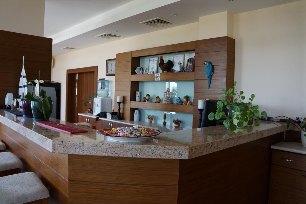 Guest House Golden Flake 4Km From Bolata Beach Balgarevo Kültér fotó